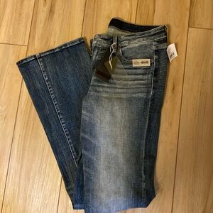 Buckle Bootcut jeans